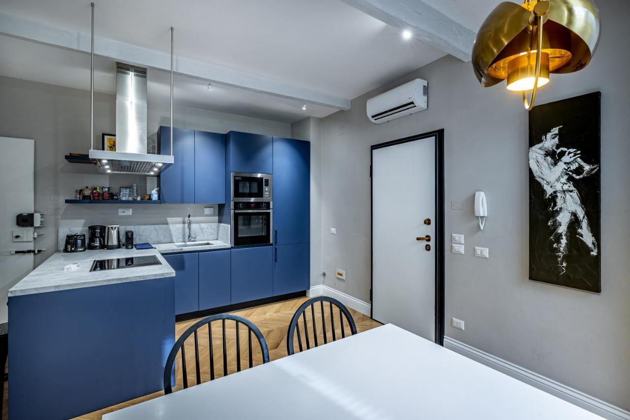 Hs4U Ricasoli Luxury Apartment Near Duomo N. 3 피렌체 외부 사진